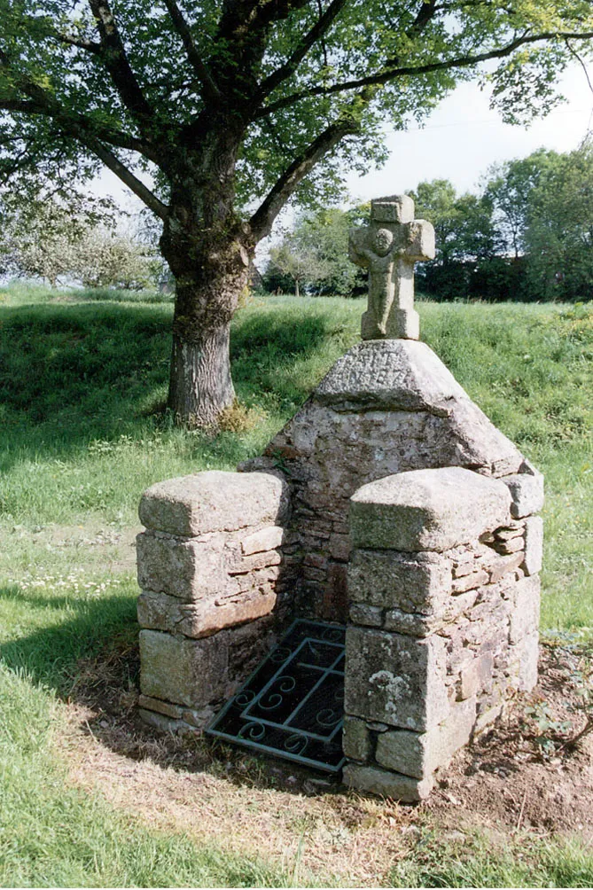 Fontaine Sainte-Anne de Roquetton